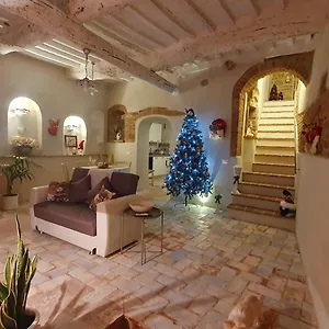 caratteristica-casa-c-storico.it-tuscanyhotel.com/